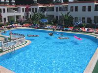 Cherry Apartments Тургутрейс Екстериор снимка